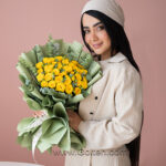 دسته گل رز زرد