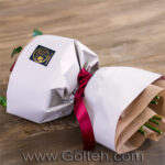 دسته گل رز قرمز