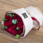 دسته گل رز قرمز