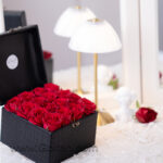 باکس گل رز 16 شاخه