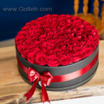 باکس گل رز 100 شاخه