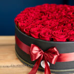 باکس گل رز 100 شاخه
